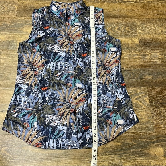 Columbia PFG Star Wars Womens Small Sleeveless Tank Top Snap Button Rare Collab - Picture 10 of 16